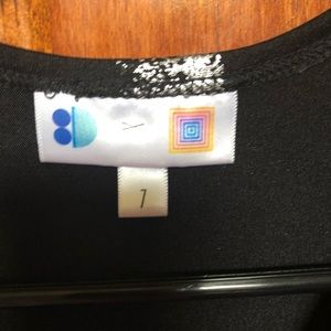 Dot Dot Smile size 7